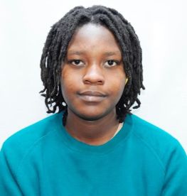 pessy-passport-photo1.jpg
