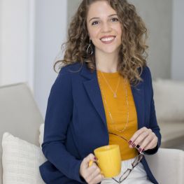 Thais Sterenberg