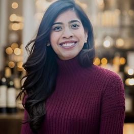 Navya Krishna  Alapati