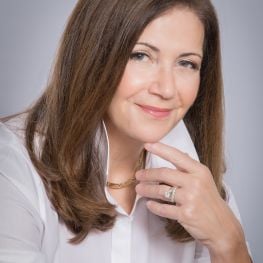 Elizabeth DiGiovanni