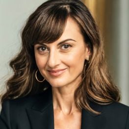 Amina  Crooks