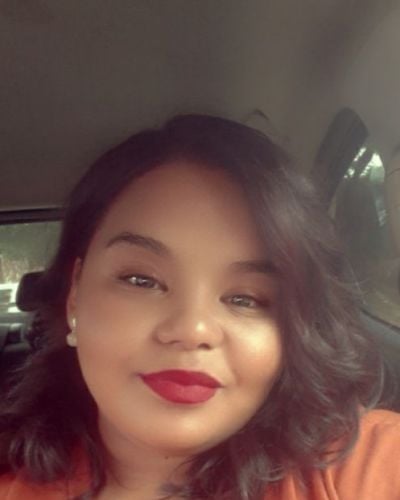 Chen&eacute;z Henderson