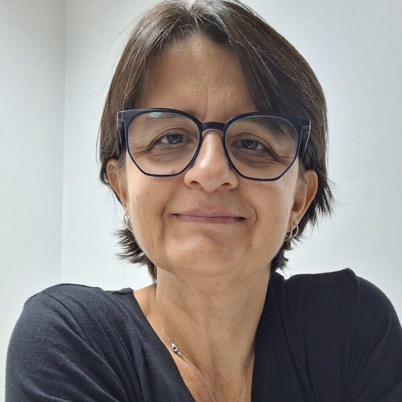 Elizabeth Souza